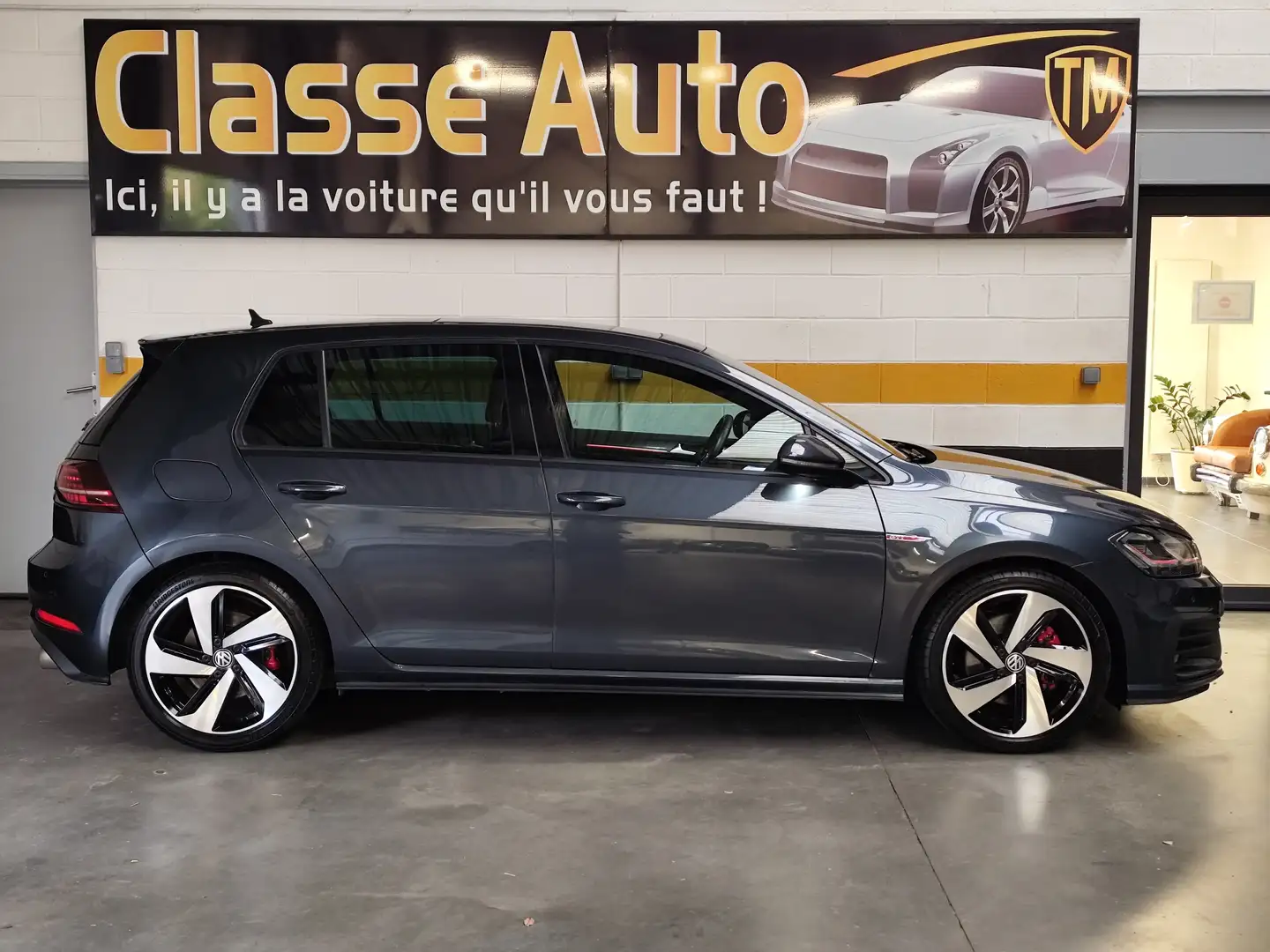 Volkswagen Golf GTI 2.0 TSI 230ch Performance 1er Main Garantie 12mois Grijs - 2