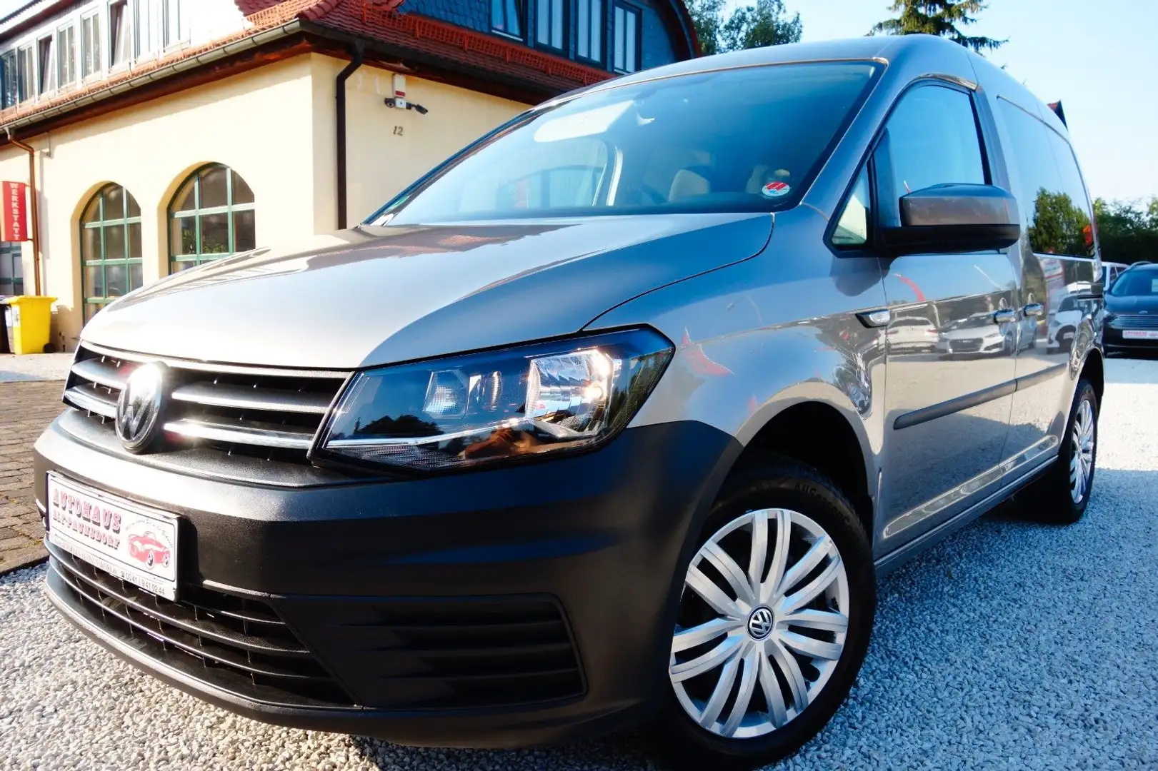 Volkswagen Caddy 1,4 TSI BMT ,Klima,PDC,Bremsass.Navi Beige - 1