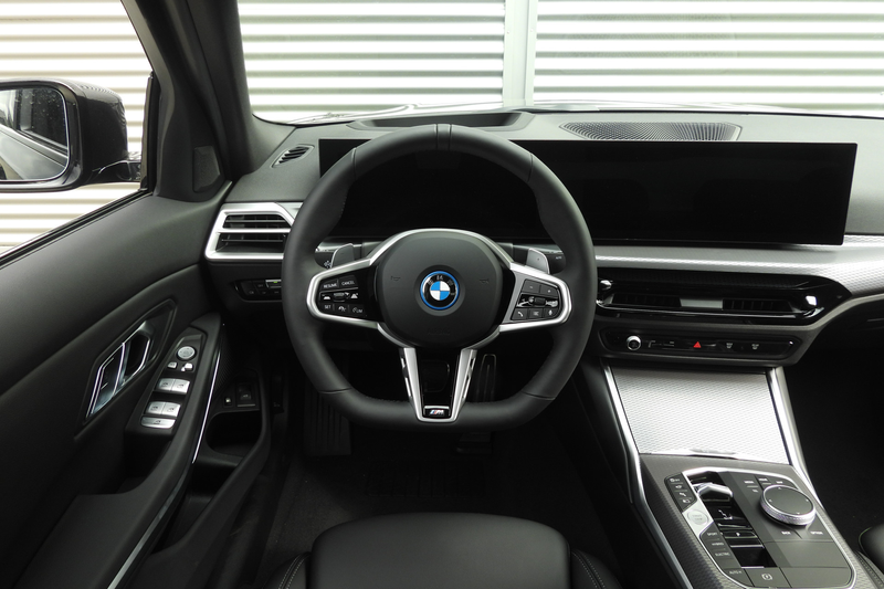 BMW 330 3 Serie 330e M Sport Automaat / Schuif-kanteldak / — photo 2