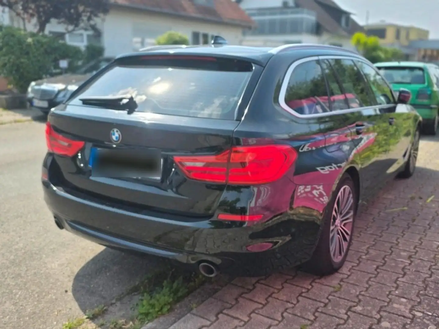 BMW 525 525d Touring Aut. Sport Line - 2