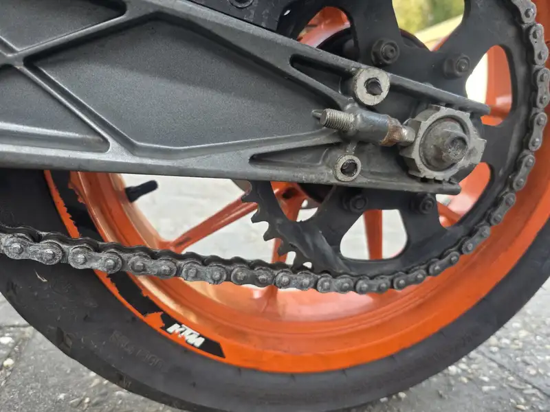 KTM 390 Duke - foto 5