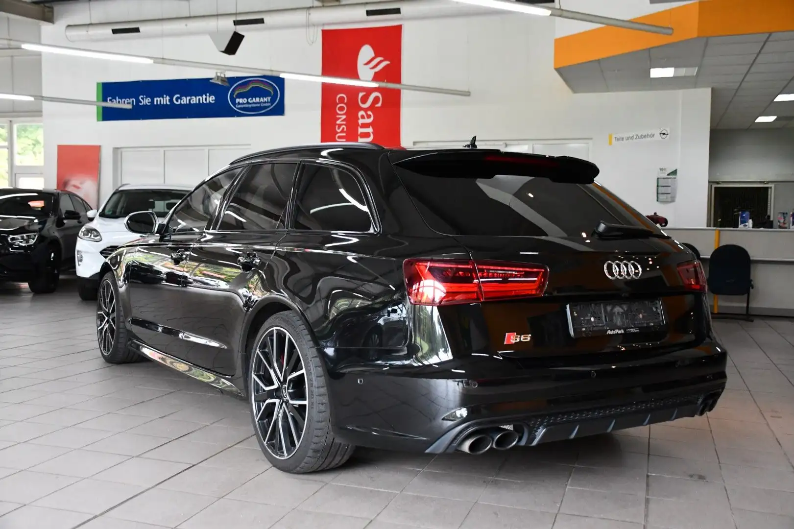 Audi S6 Avant 4.0 TFSI quattro Matrix BOSE uvm... Schwarz - 2