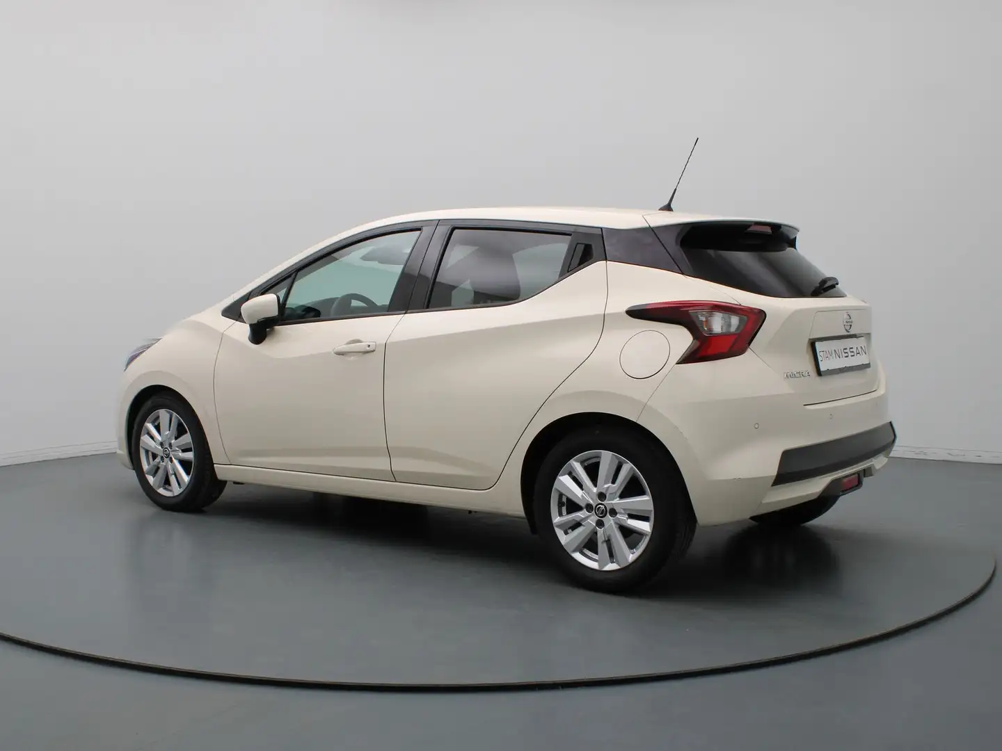 Nissan Micra 100pk IG-T N-Connecta Airco | Cruise | Carplay | P - 2