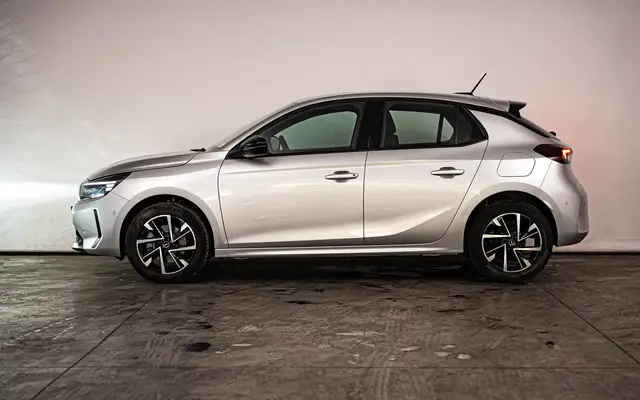 Opel Corsa view 2