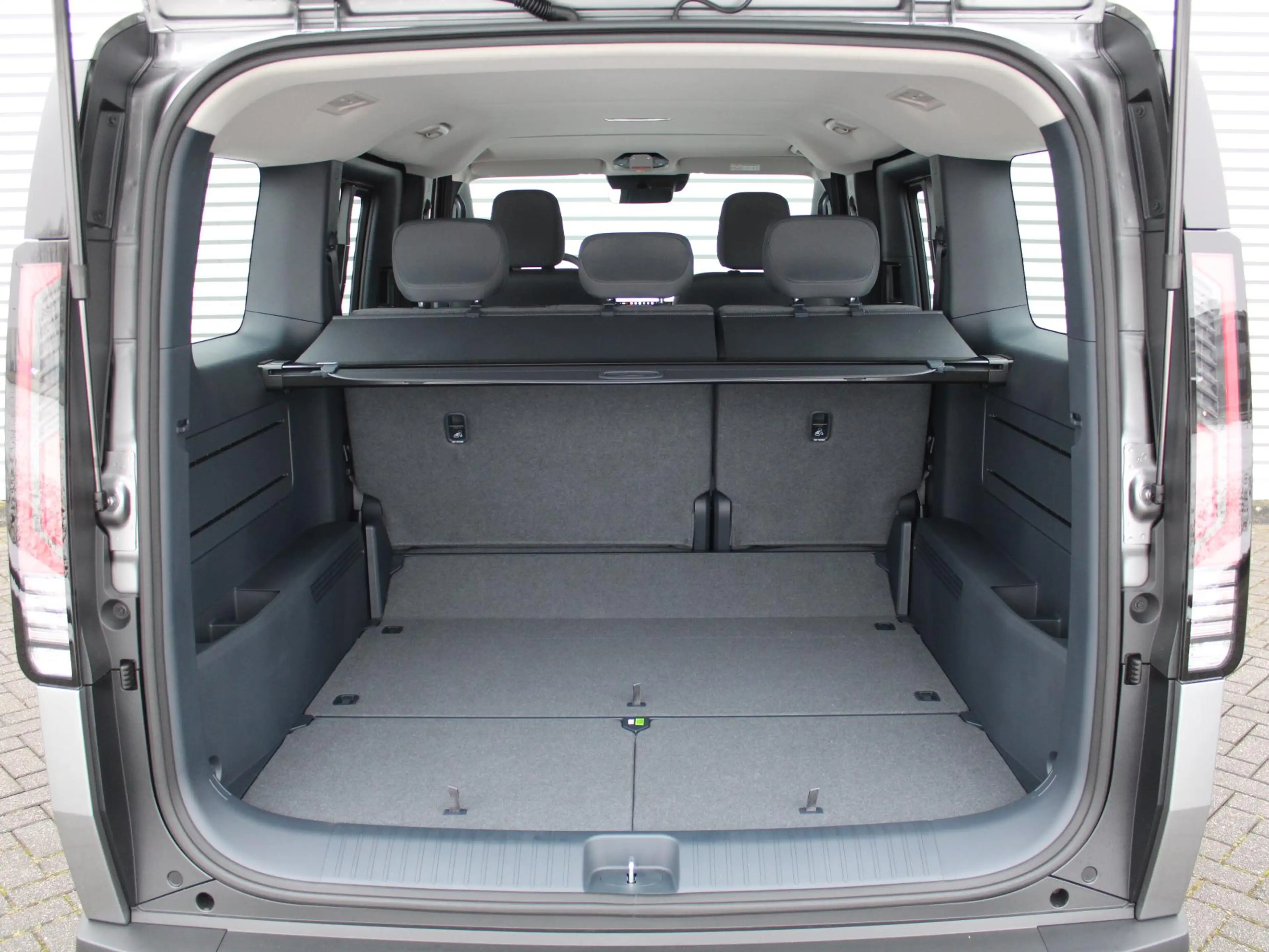 Kia PV5 Passenger Plus 71.2 kWh | Stuur-/stoelverwarming v+a | Camer — photo 26