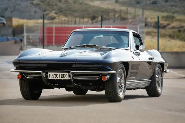 Chevrolet Corvette (Split Window)