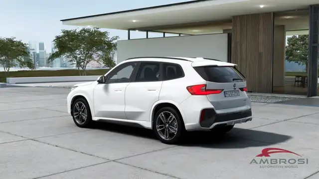 BMW X1 view 2