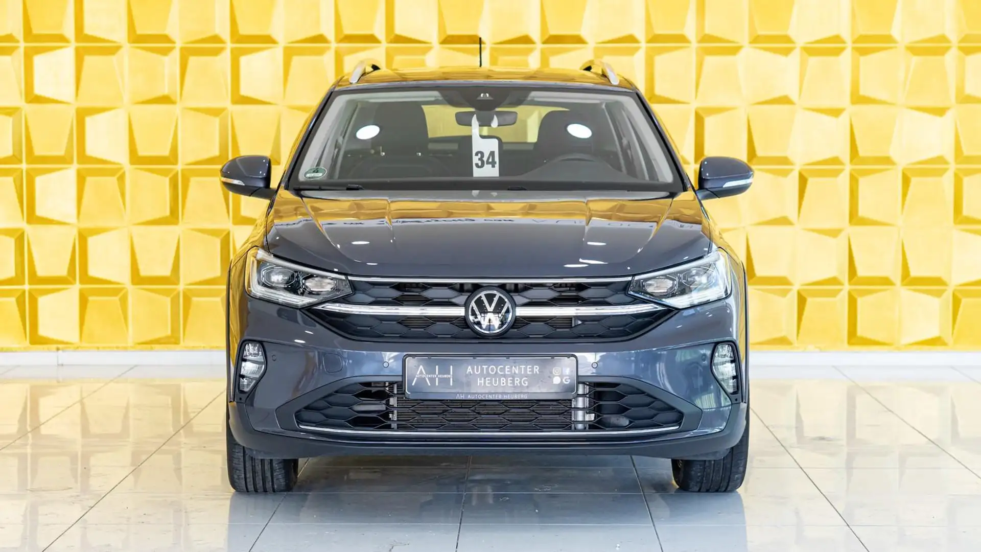 Volkswagen Taigo 1.5 TSI*KAMERA*NAVI*ACC*Apple Carplay* Grau - 2