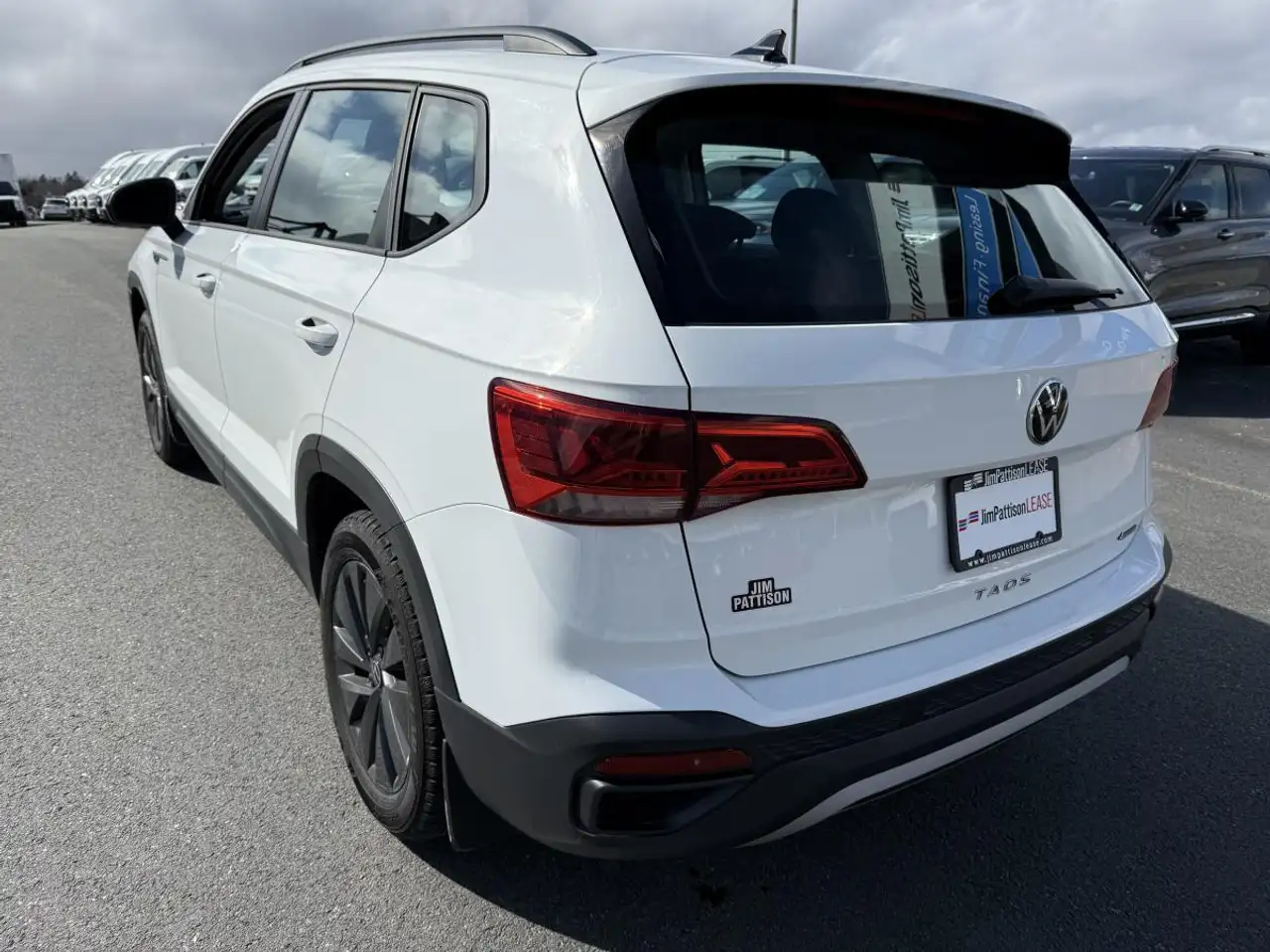 Volkswagen Taos снимка Volkswagen Taos