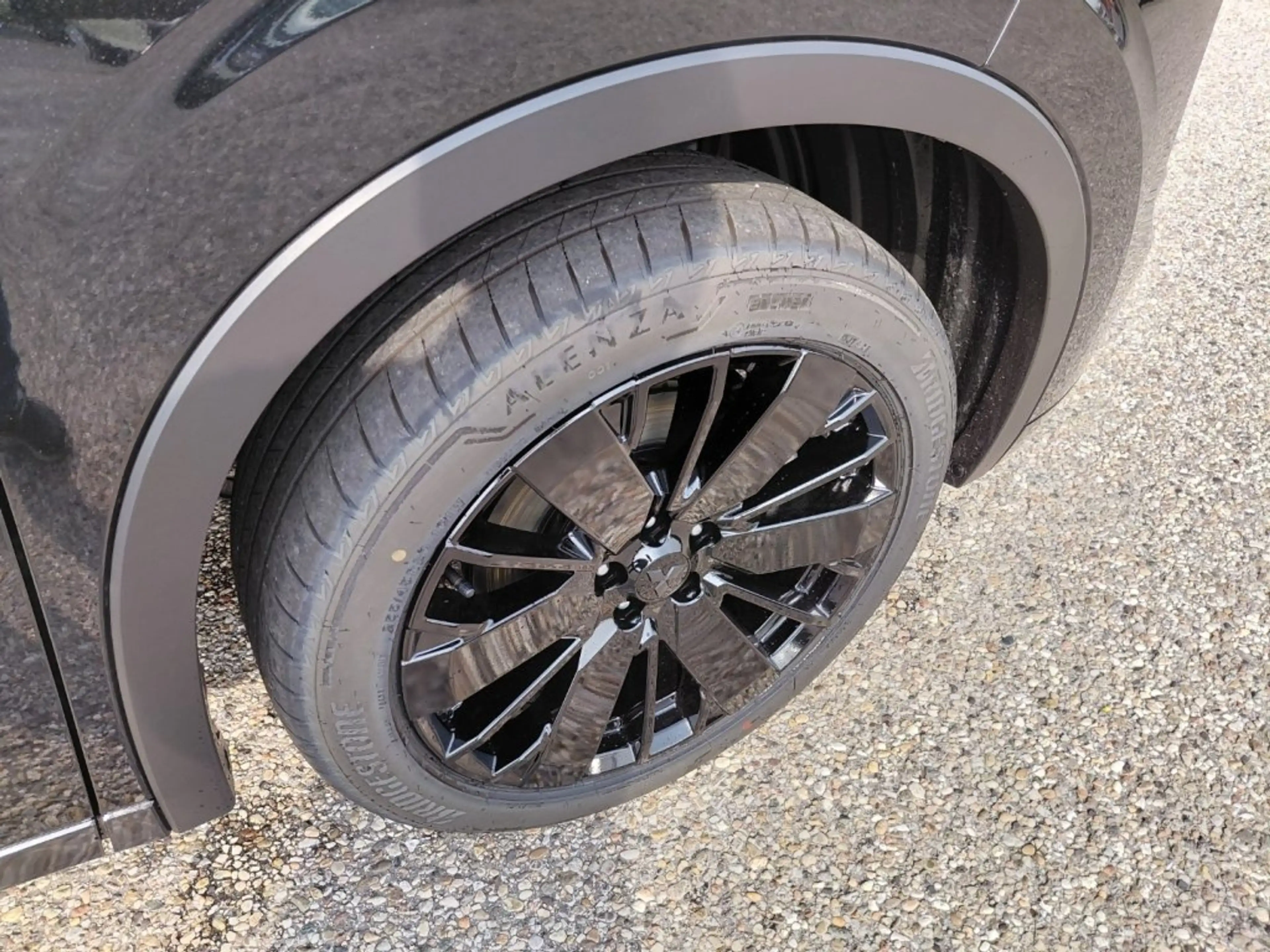 Mitsubishi Outlander PHEV 2,4 4WD Diam.Luxury Black Edt.AT — photo 7