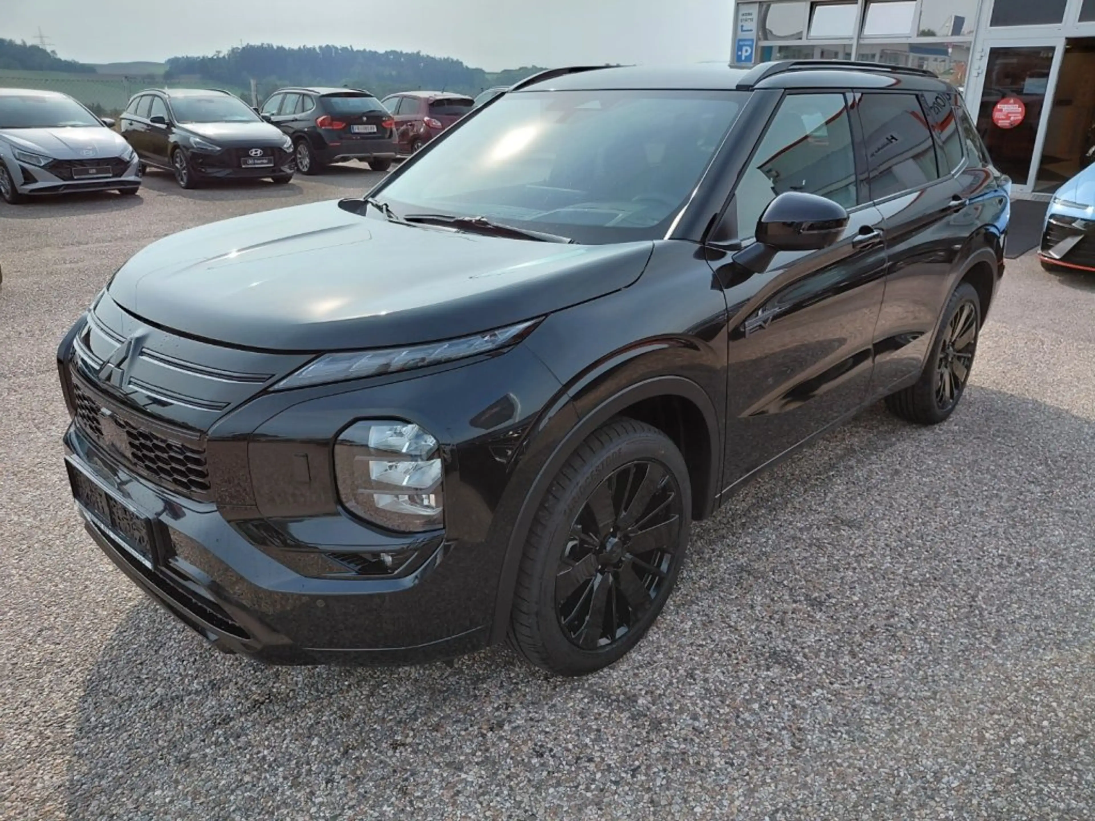 Mitsubishi Outlander PHEV 2,4 4WD Diam.Luxury Black Edt.AT