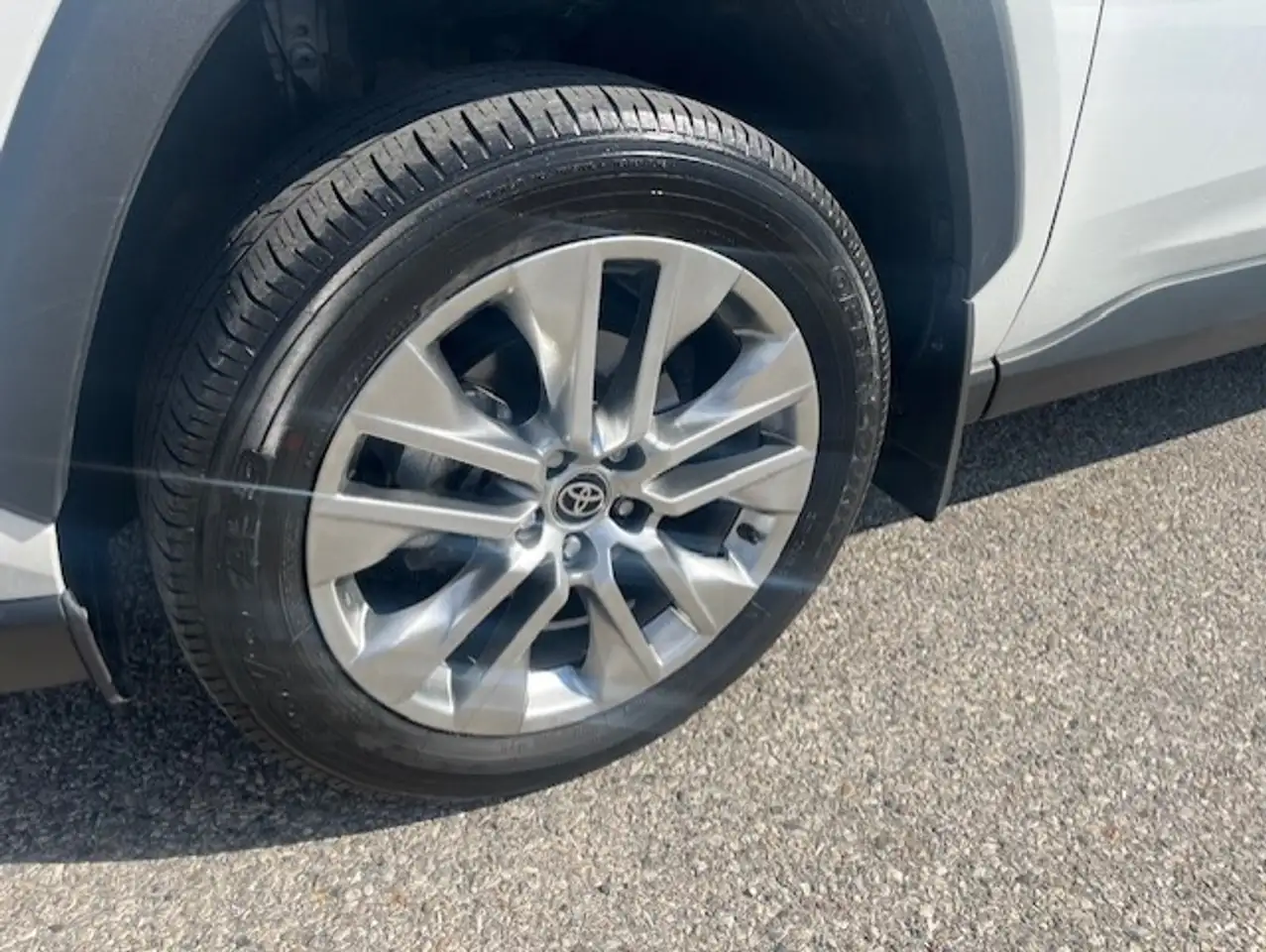 Toyota RAV 4 снимка Toyota RAV 4