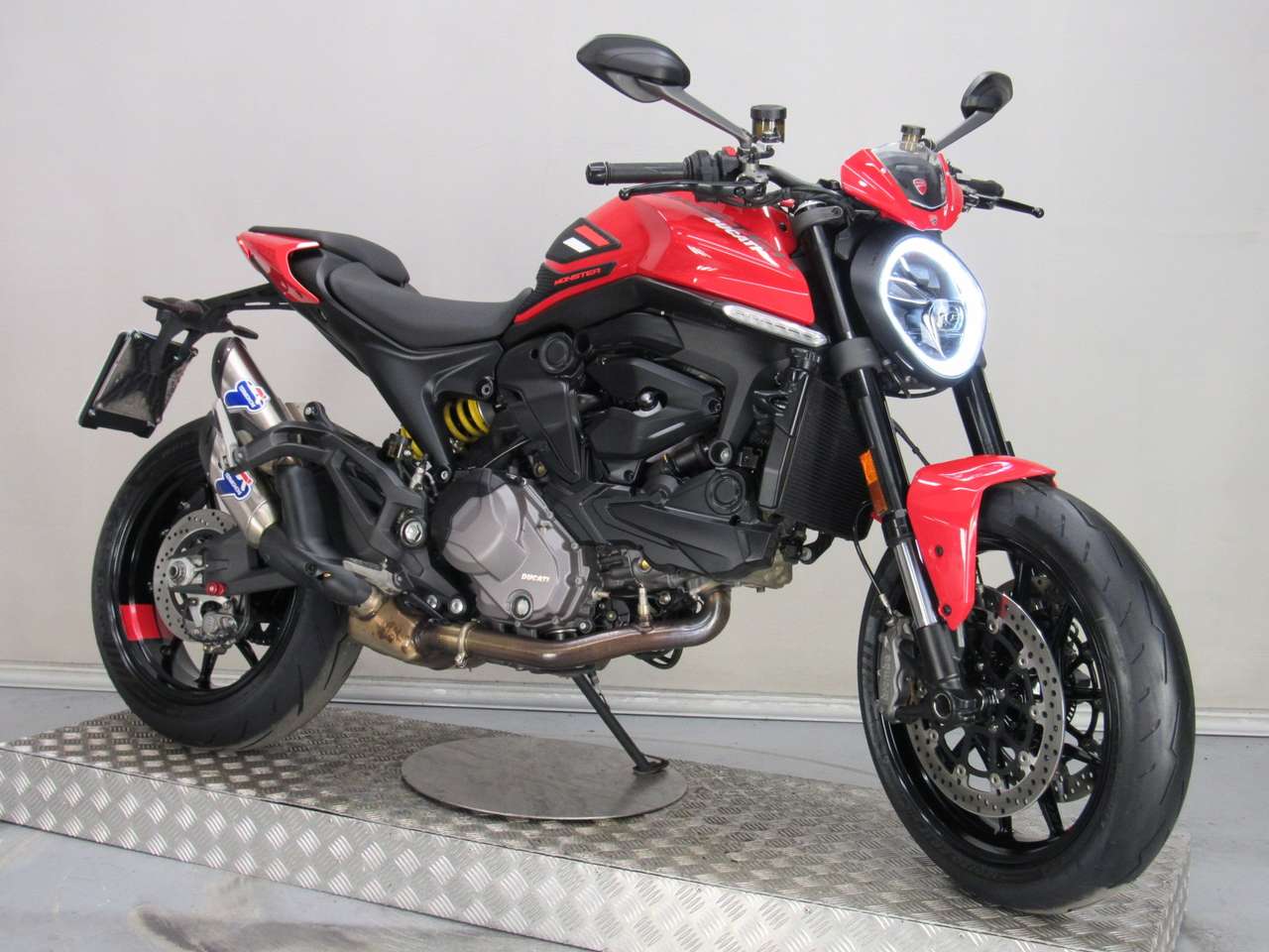 Ducati Monster 937 ABS