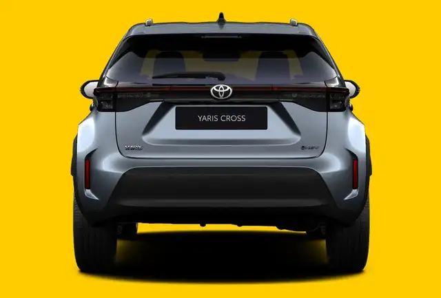 Toyota Yaris Cross view 8