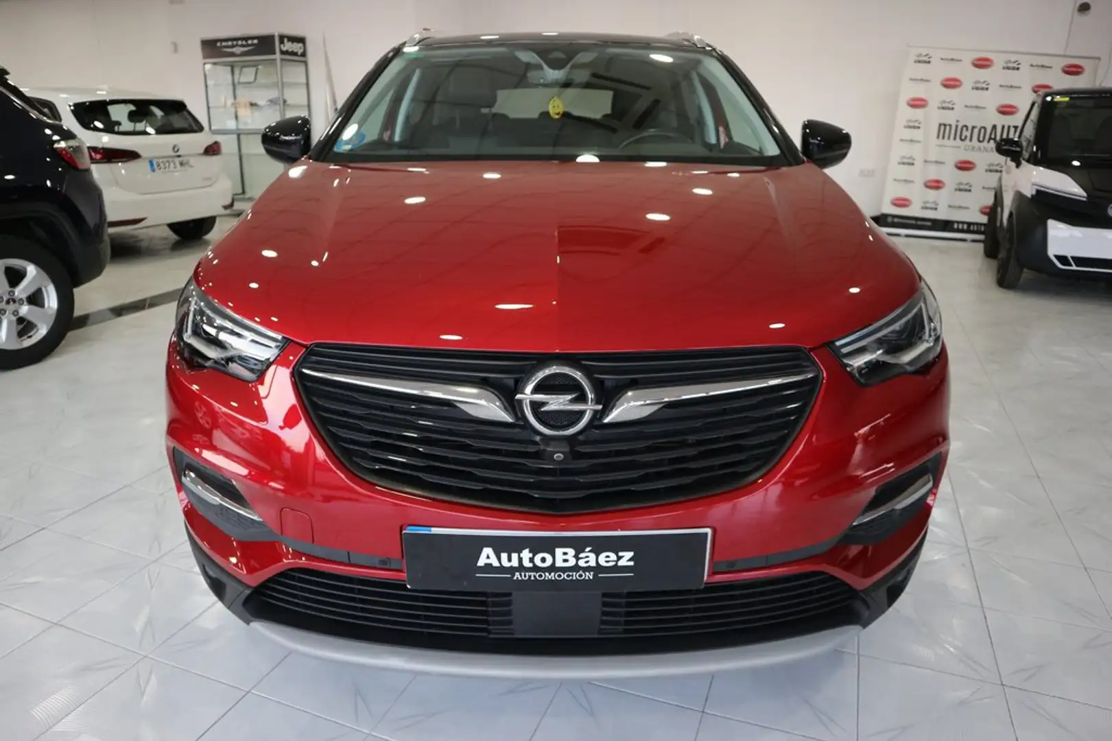 Opel Grandland 1.6 Turbo Ultimate Auto 4x2 Burdeos - 2
