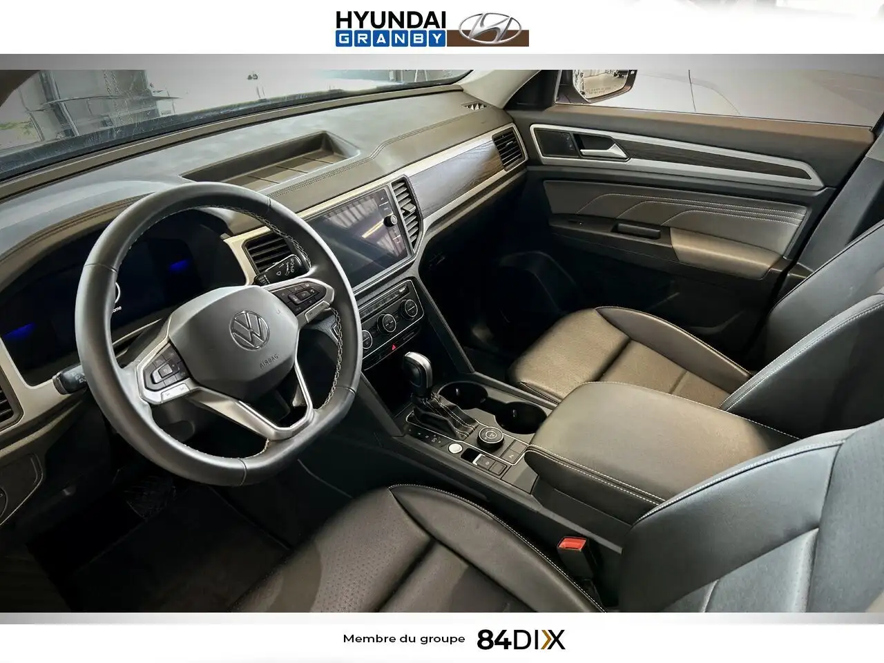 Volkswagen Atlas снимка Volkswagen Atlas