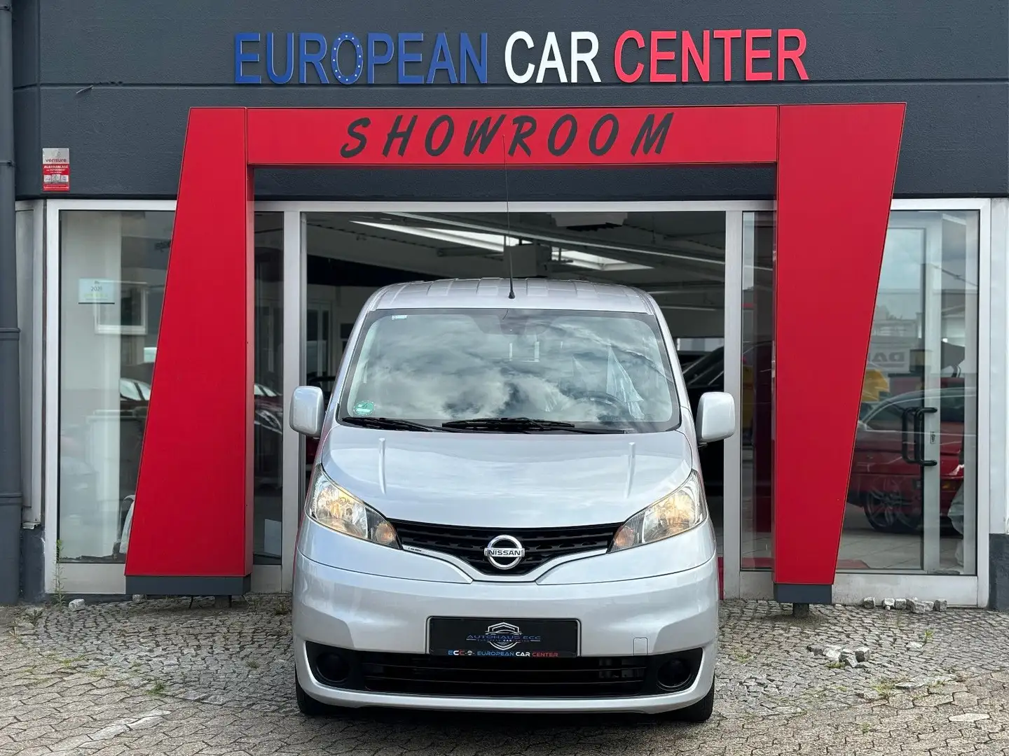 Nissan NV200 Evalia Tekna 7 Sitzer*AHK*NAVI* Silber - 1