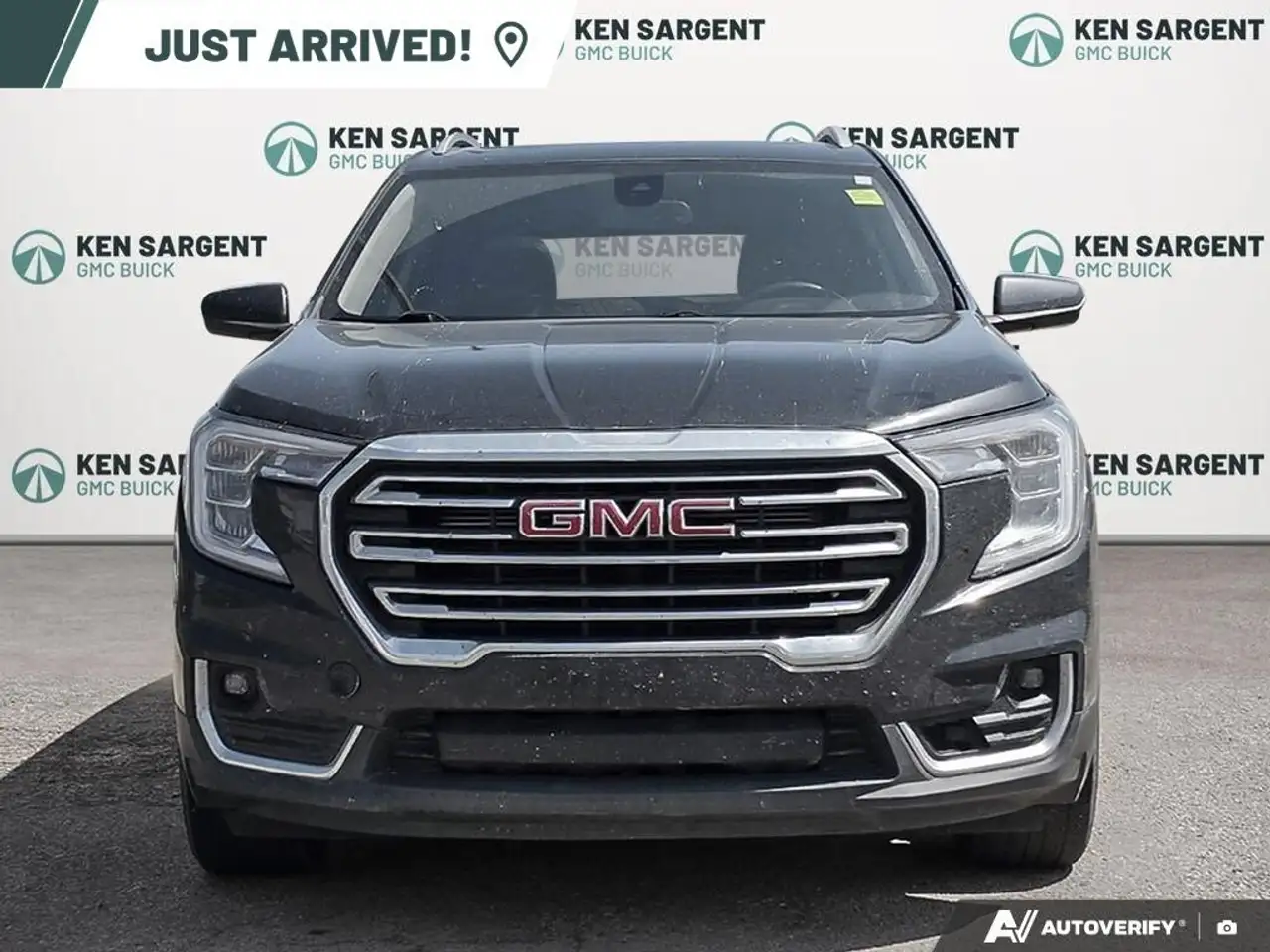 GMC Terrain photo GMC Terrain