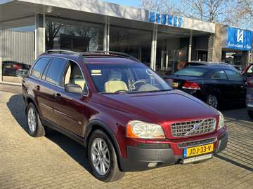 4.4 V8 AWD Summum schuifdak BTW voordeel €850,-