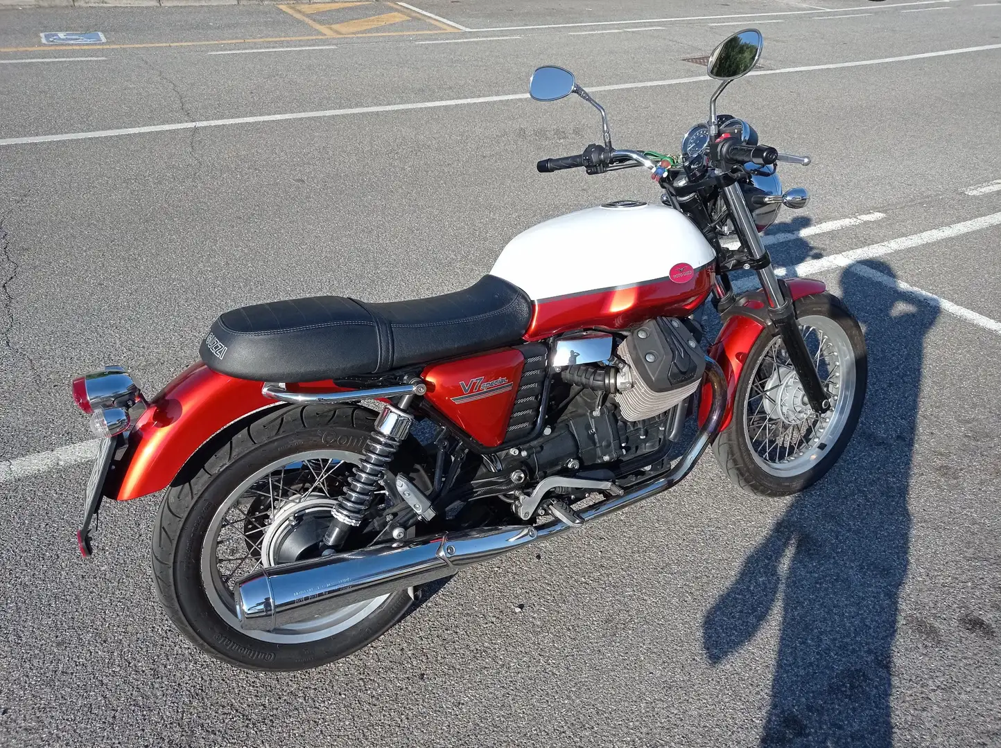 Moto Guzzi V 7 special Bianco - 1