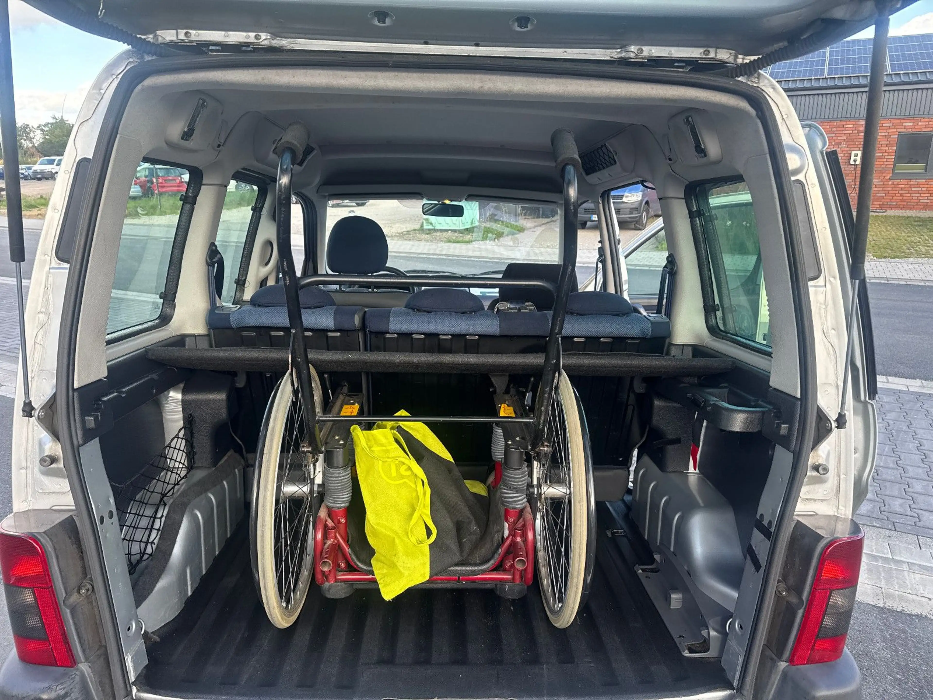 Citroen Berlingo 1.6 16V Multispace Plus ROLLSTUHL — photo 5
