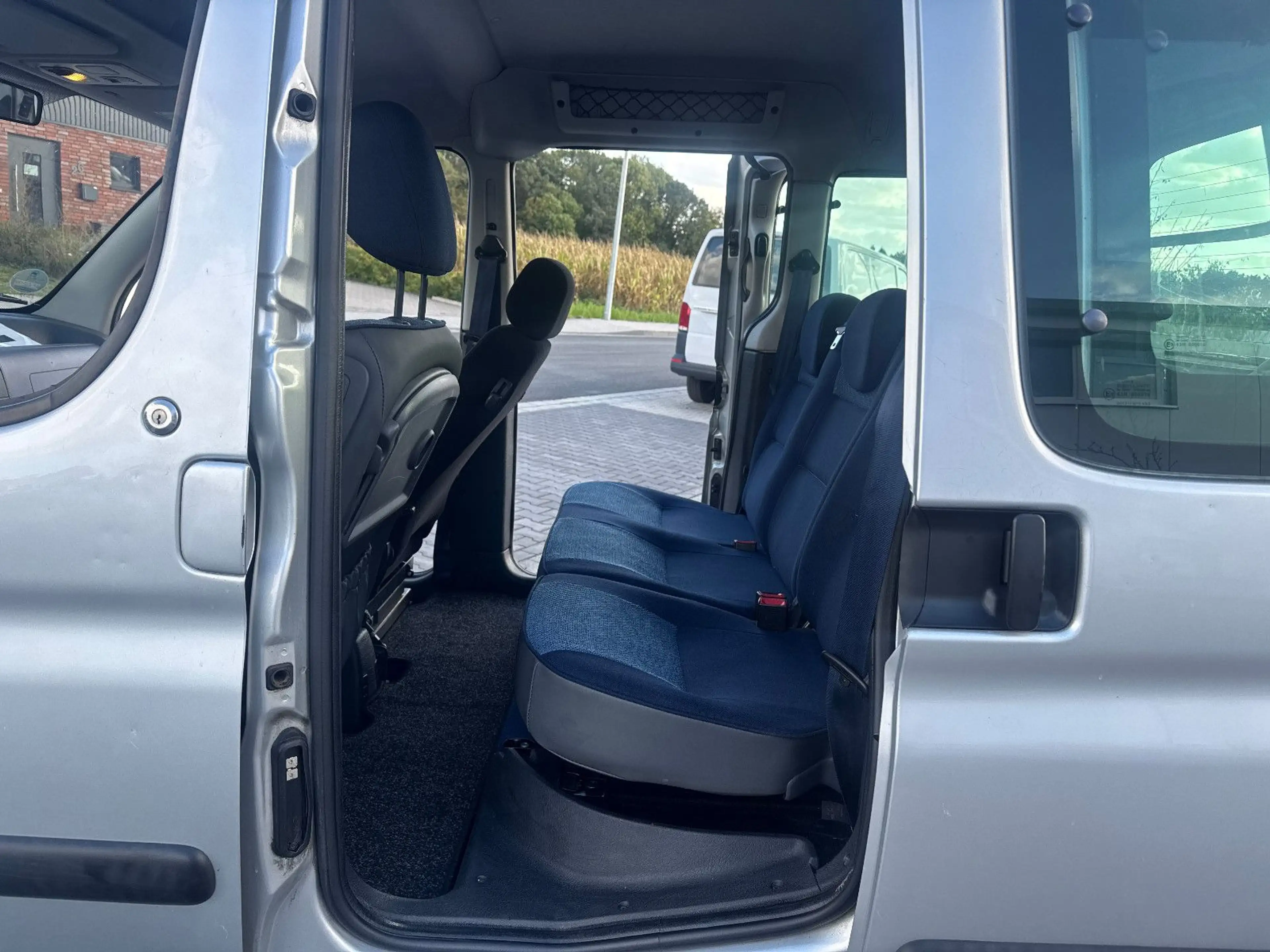 Citroen Berlingo 1.6 16V Multispace Plus ROLLSTUHL — photo 9