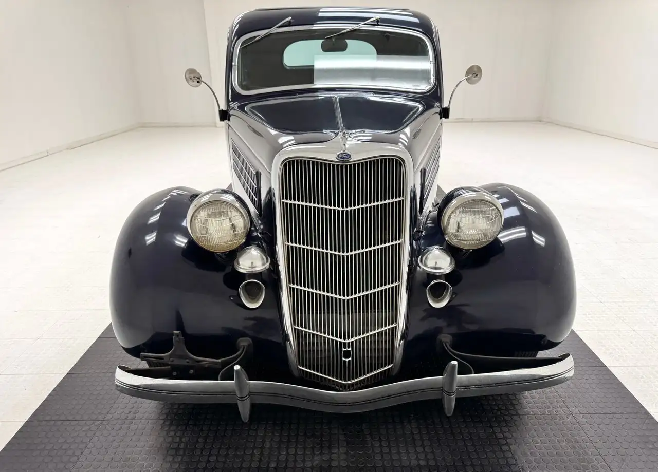 Ford V8 Series 5 Window Coupe, foto 8