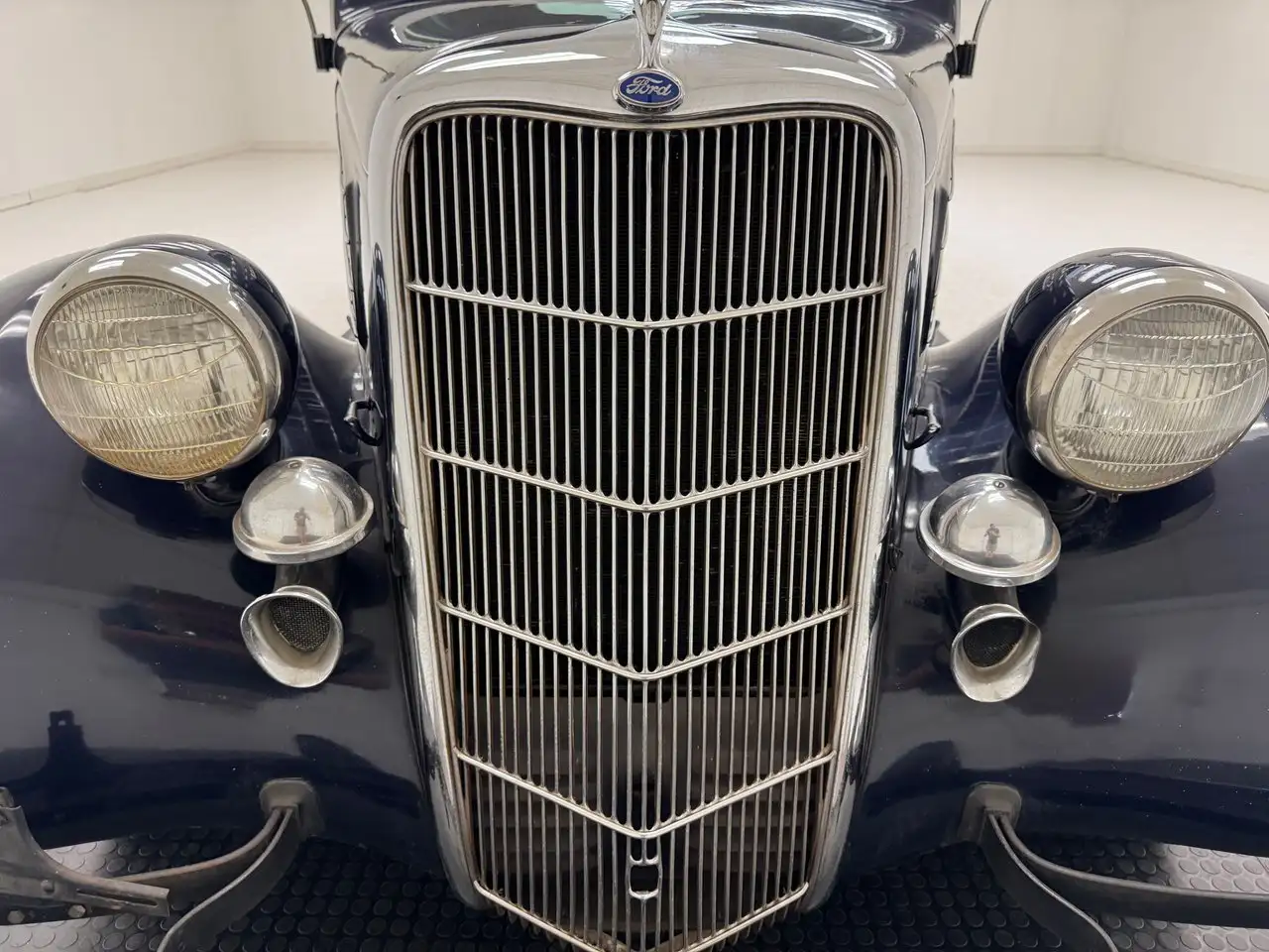 Ford V8 Series 5 Window Coupe, foto 9