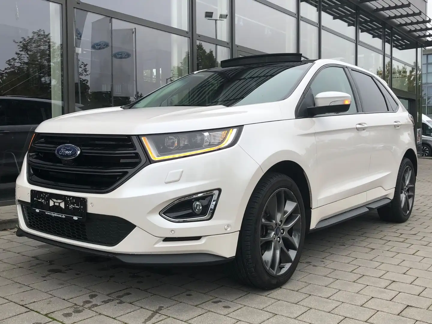 Ford Edge 009 Edge 2.0 TDCi 4x4 Automatik Sport Weiß - 2