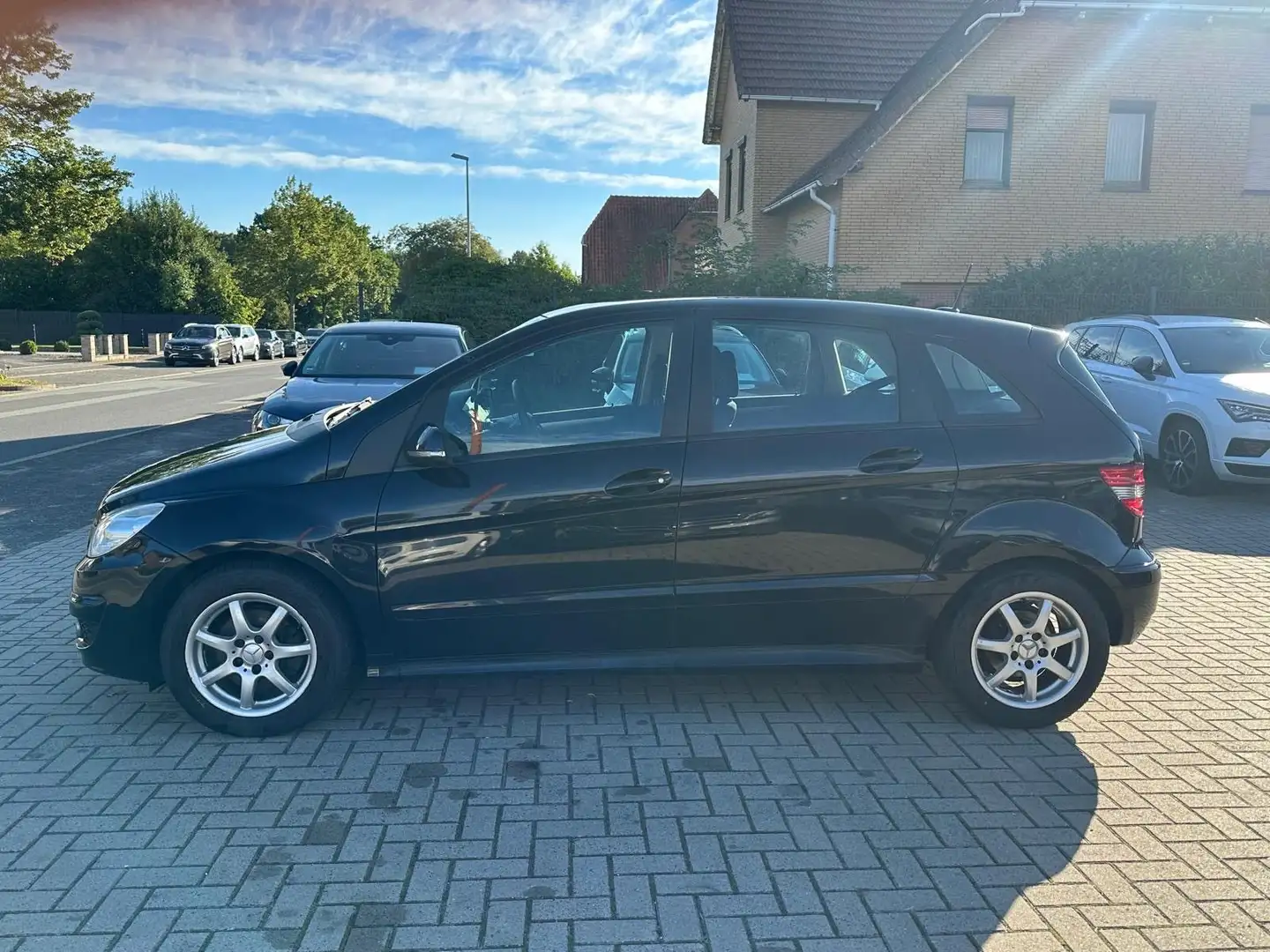 Mercedes-Benz B 180 CDI, TÜV neu, Bremse h. neu Schwarz - 2