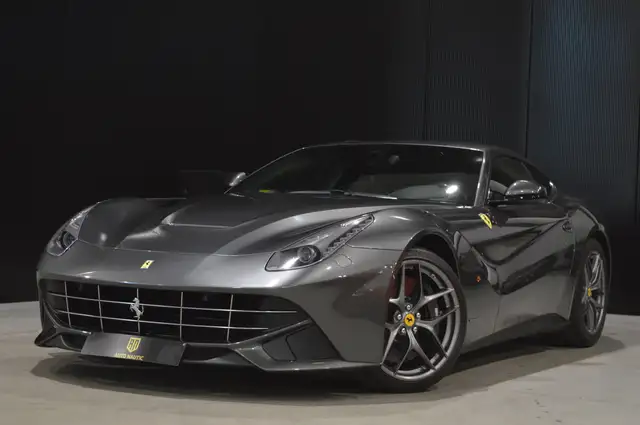 Ferrari F12 Berlinetta V12 6.0i 740ch 1 MAIN - 10.000 km