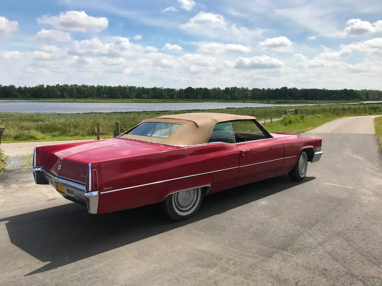 Cadillac Deville Cabriolet, foto 3