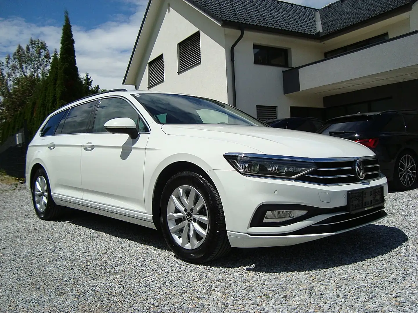 Volkswagen Passat Variant 2.0 TDI DSG IQ-LED Matrix AHV Unlimited Blanc - 1