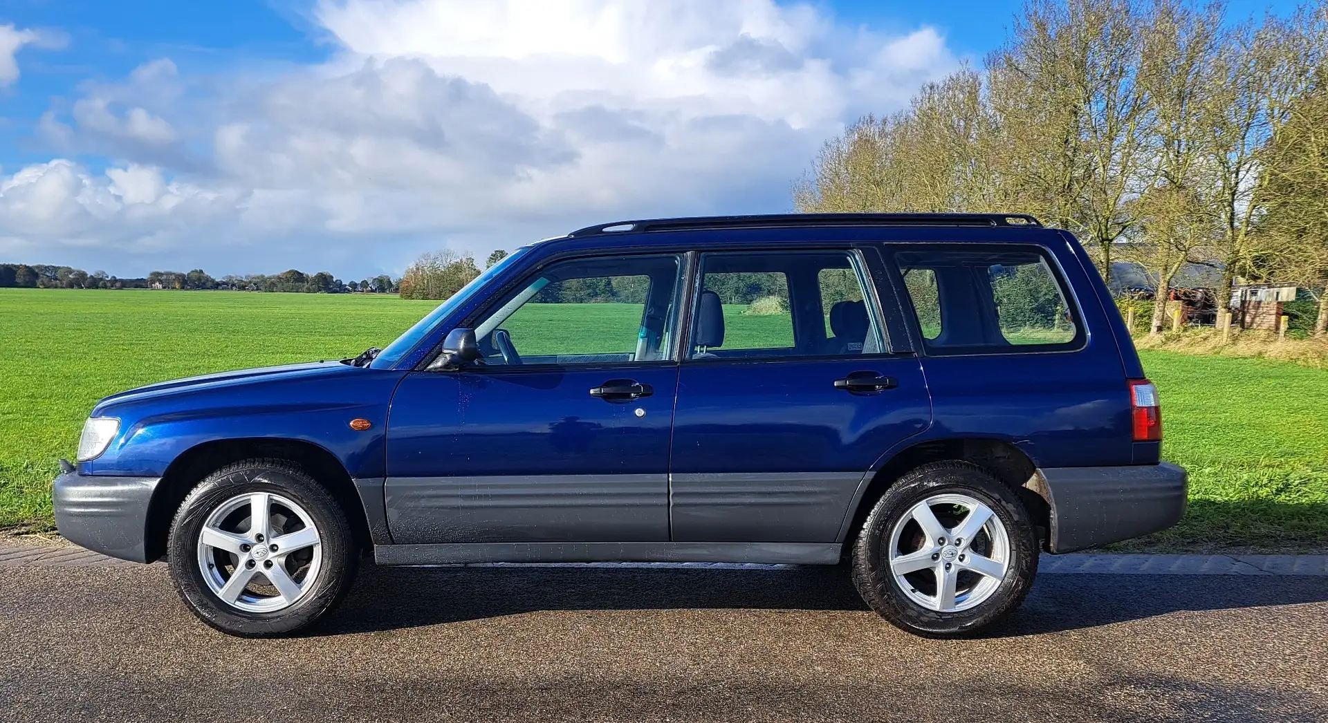Subaru Forester 2.0 AWD Blauw - 2