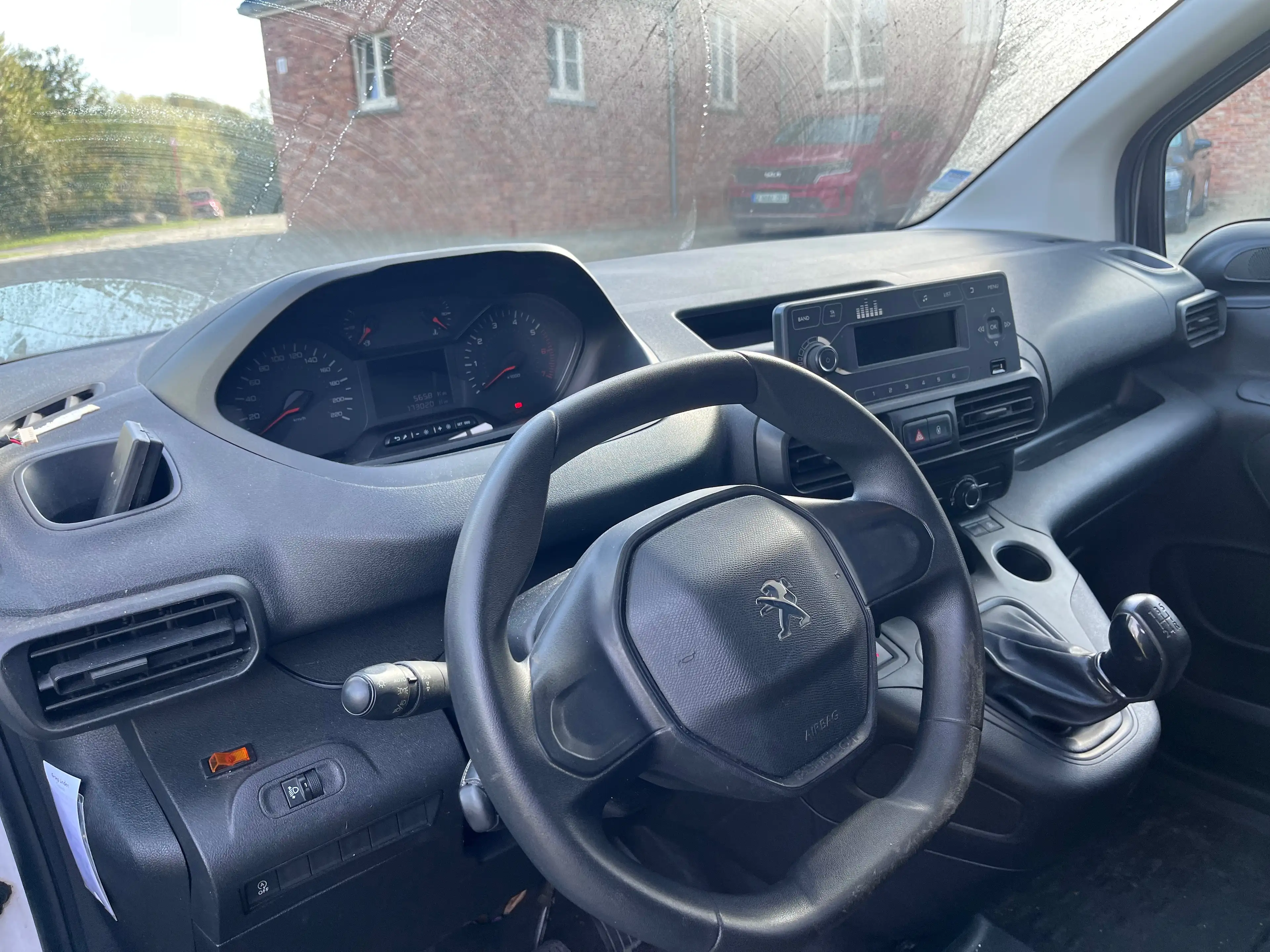 Peugeot Partner 1.6 BlueHDi L2 Heavy Premium S/S (EU6.2) — photo 7