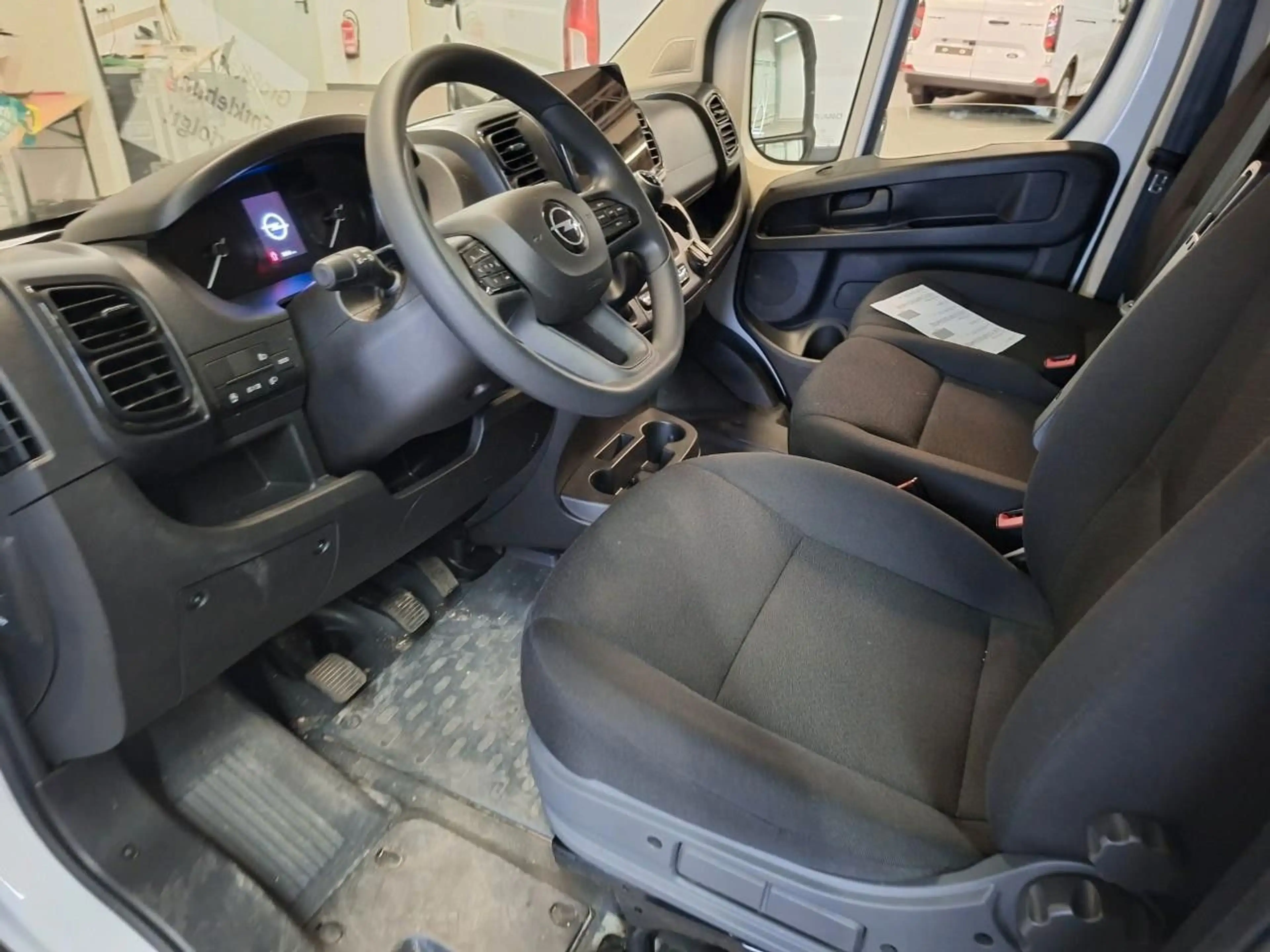 Opel Movano Cargo 2.2D LH2 3,5t Heavy Holz-Verkl-LR — photo 4