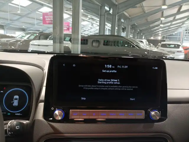 Hyundai Kona view 11