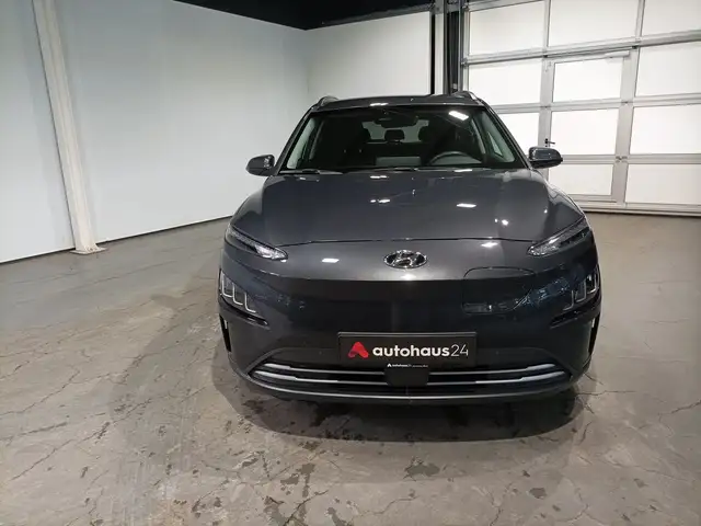 Hyundai Kona view 2