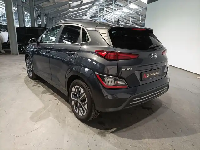 Hyundai Kona view 4