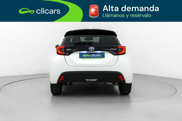 Toyota Yaris view 4