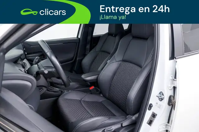 Toyota Yaris view 14