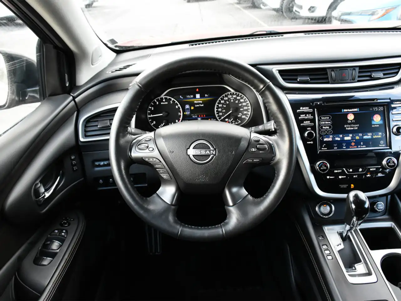 Nissan Murano снимка Nissan Murano