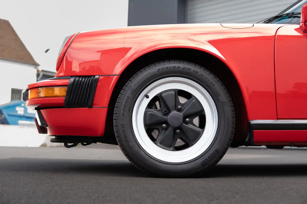 Porsche 911 Carrera 3,2 Cabriolet, foto 8