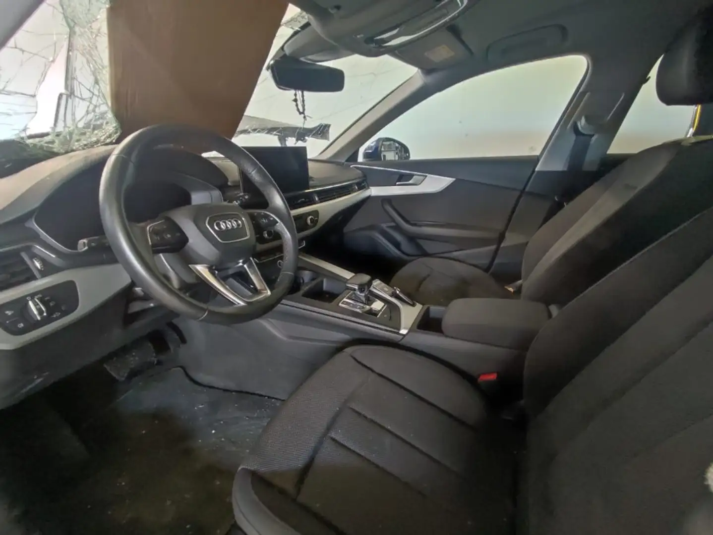 Audi A4 Avant 163CV Stronic INCIDENTATA, NETTO IVA Bleu - 2