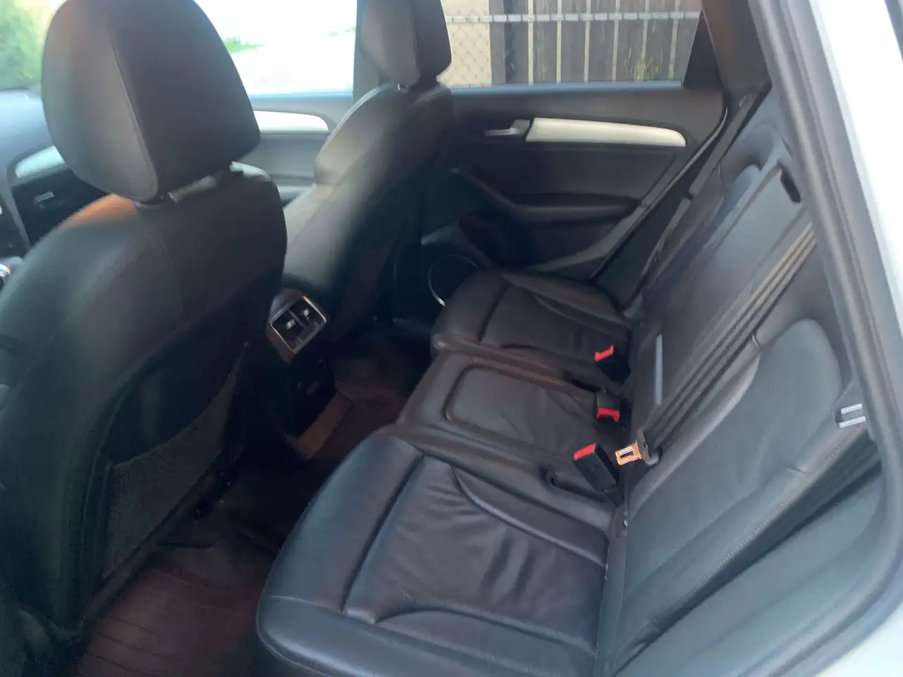 Audi Q5 снимка Audi Q5
