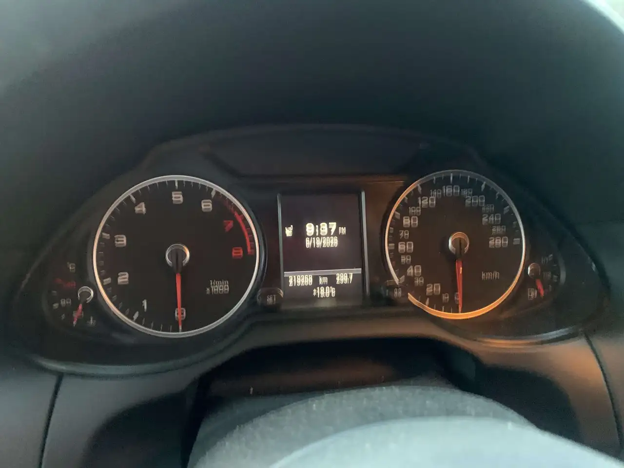 Audi Q5 снимка Audi Q5
