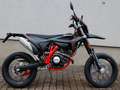 Beta RR 125 RR 125 4T LC R SuperMoto mit Speichenfelgen Fekete - thumbnail 1