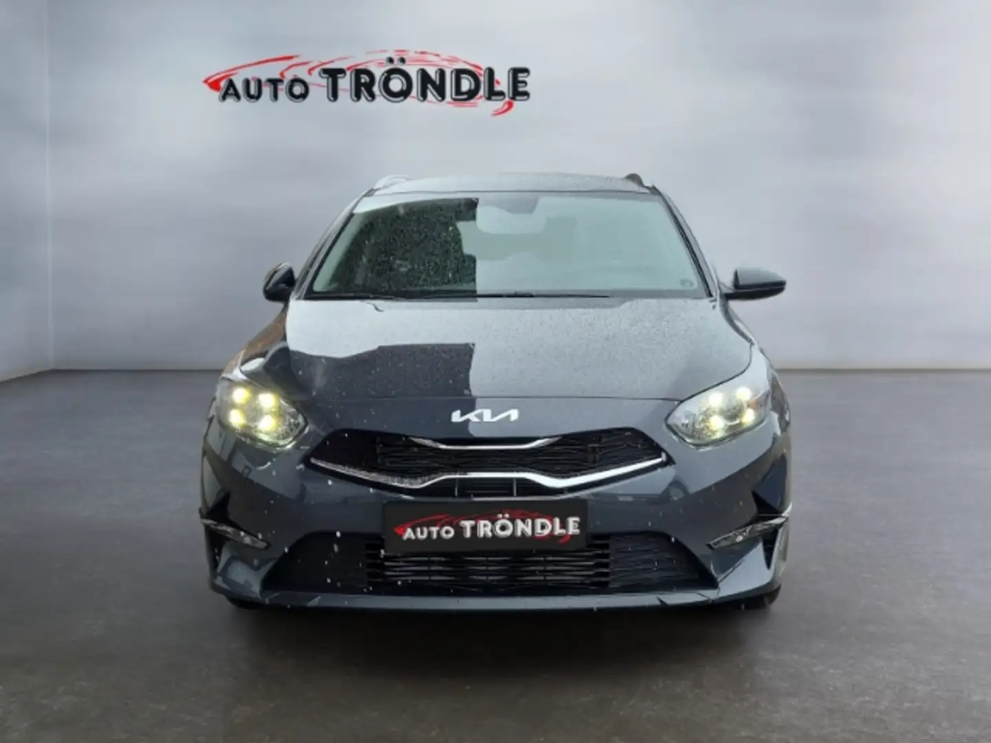 Kia Ceed SW / cee'd SW 1.0 T-GDI Vision +Navi +SHZ +Kamera +DAB Grau - 2