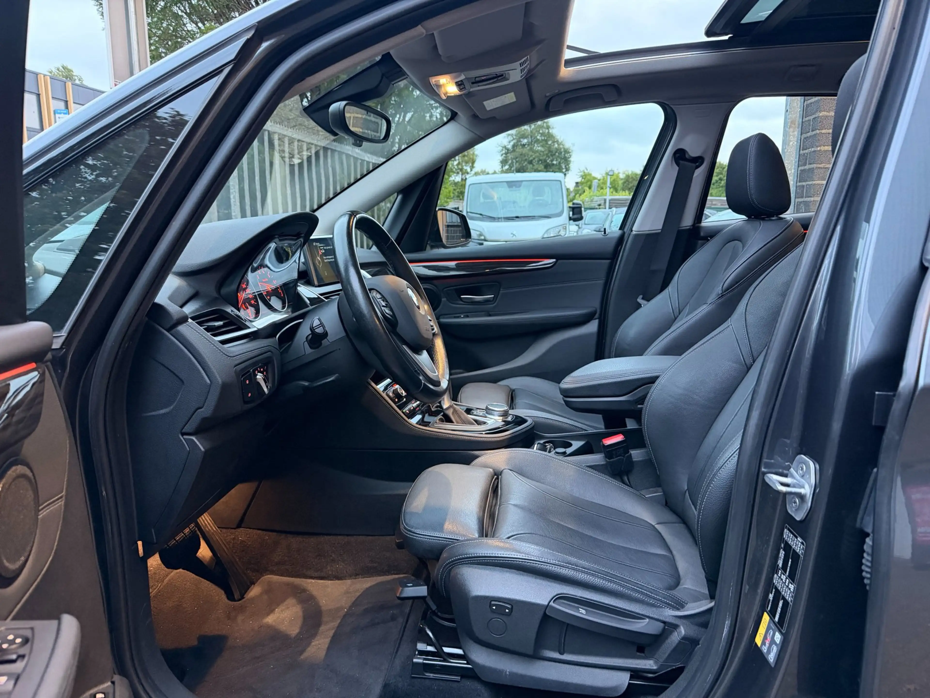 BMW 225 2-serie Active Tourer 225xe iPerformance High Exec — photo 12