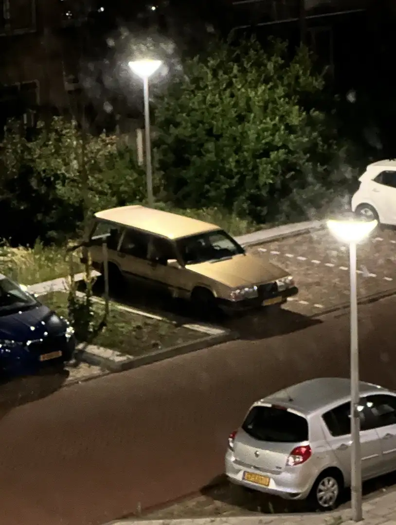 Volvo 940 2.3 ti 165 pk Goud - 2